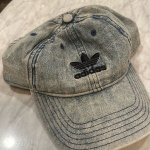 Adidas adjustable hat